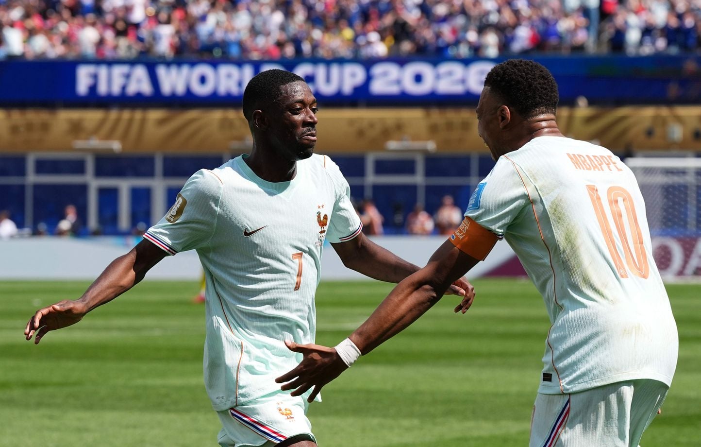 Francia: Goleador y pasador, Ousmane Dembélé y Kylian Mbappé, amigos primero Francia: Goleador y pasador, Ousmane Dembélé y Kylian Mbappé, amigos primero